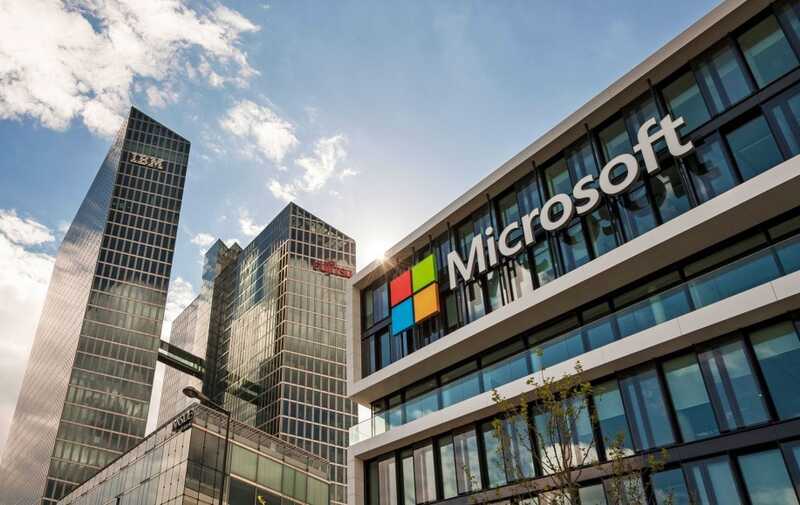 Не меньше трети кода Microsoft уже пишет искусственный интеллект, - Сатья Наделла