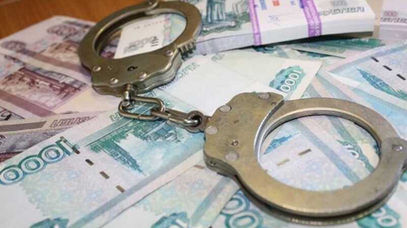 Скандальный следователь из Химок Виталий Савченко помещен под арест по обвинению в получении взяток