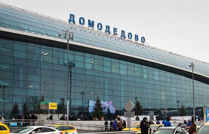 В Домодедово пассажиры рейса в Батуми ждут вылет уже 8 часов
