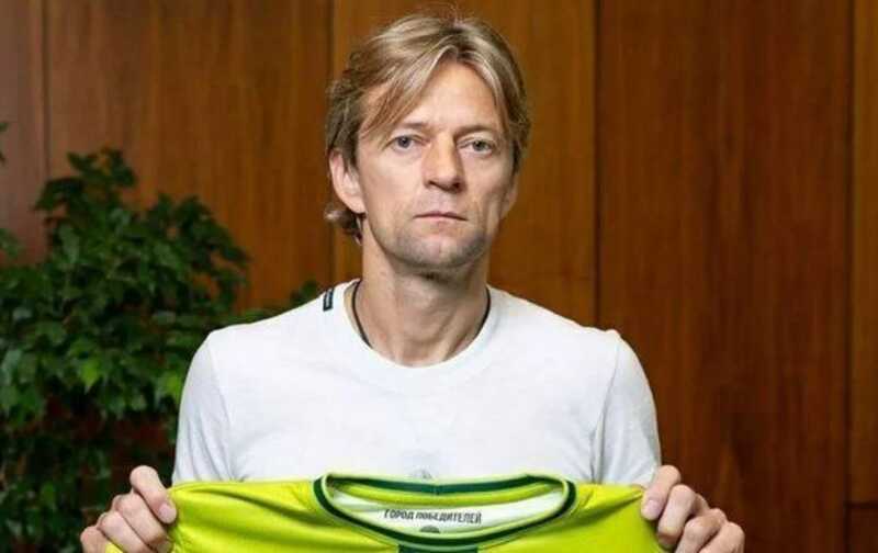 Бывшего капитана украинской национальной команды Тимощука подозревают в содействии России