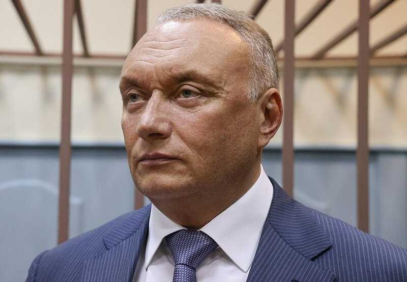 Суд начнёт рассмотрение дела экс-сенатора Савельева за подготовку убийства