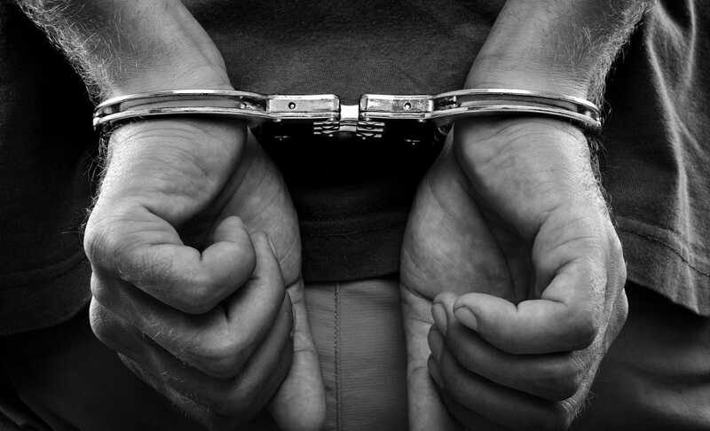 Задержали отца экс-главы Росмолодежи Ксении Разуваевой по обвинению в крупном мошенничестве