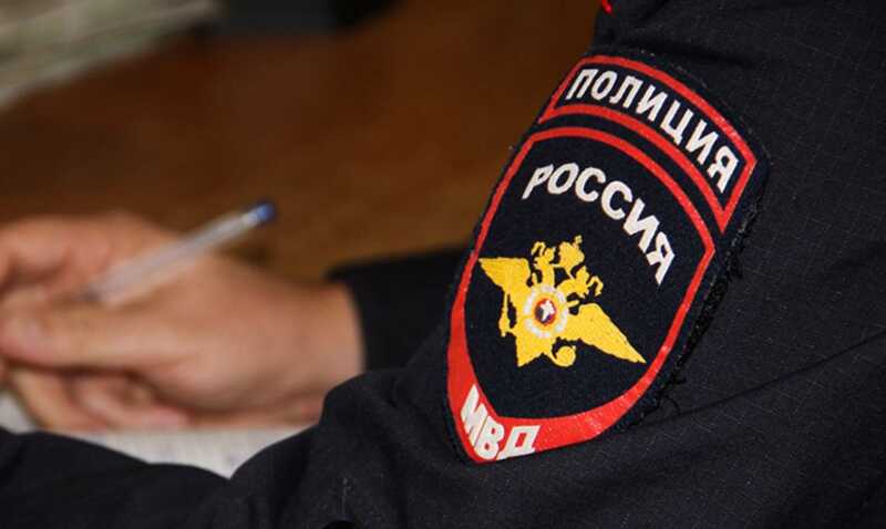 «Цирк из полиции» на Васильевском острове: кто отвечает за беспорядки в УМВД