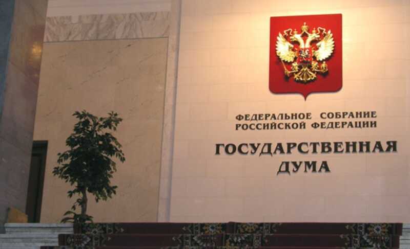 Комитет Госдумы готовит запрет на продажу газировки и сладостей в школьных буфетах