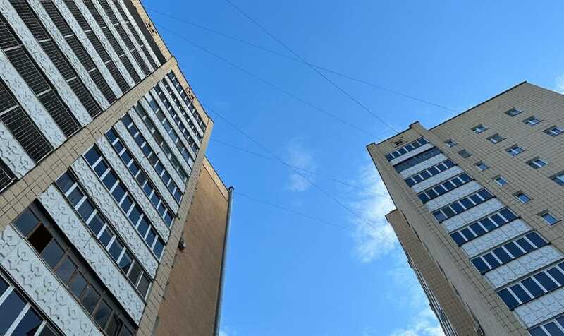 В Мариуполе пенсионера лишили жилья, признав квартиру «бесхозной»