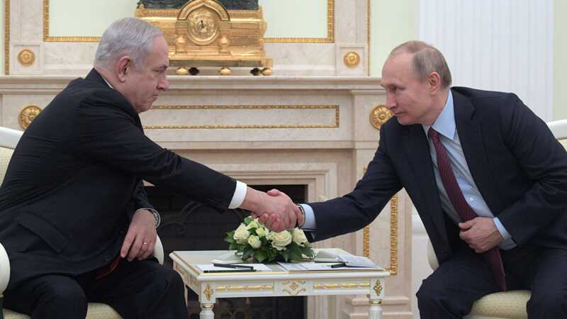 Путин провел телефонный разговор с премьер-министром Израиля