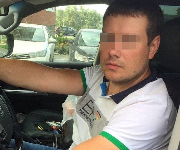 В Свердловской области во время полицейской погони перевернулся автомобиль с ребенком в машине qqhiqkeidrkiqrtkmp