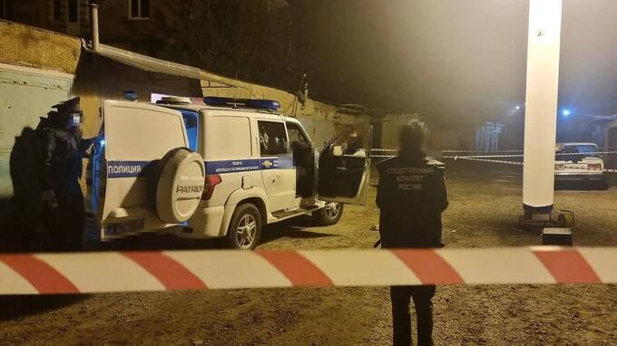 В Карачаево-Черкесии участник "СВО" сбил двоих мужчин во время ссоры qzeidreiqqeidkkmp