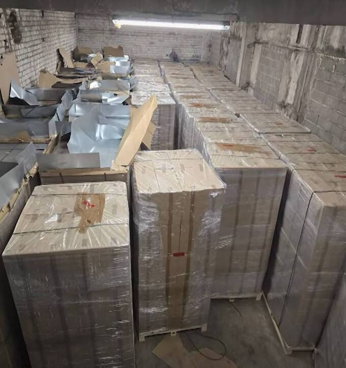 Большая любовь Ары Давыдовича Давояна к Baltic Sotheby’s Илзе Мазуренко qddieiddiqeekmp