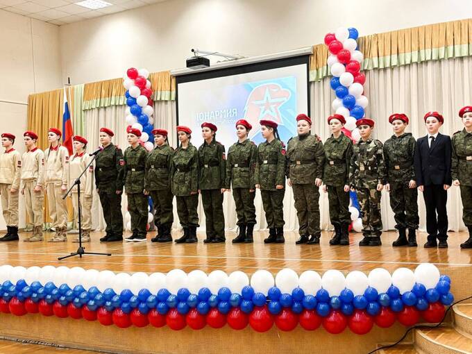 В Раменской школе установили парту в честь погибшего «вагнеровца» с судимостью