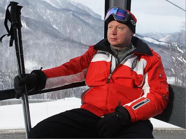 собака