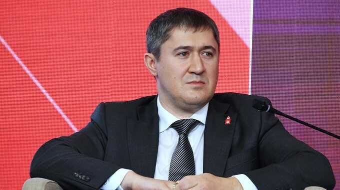 Отдаться за шашлык и гранатовое вино. Губернатор Пермского края лёг под азербайджанскую мафию?
